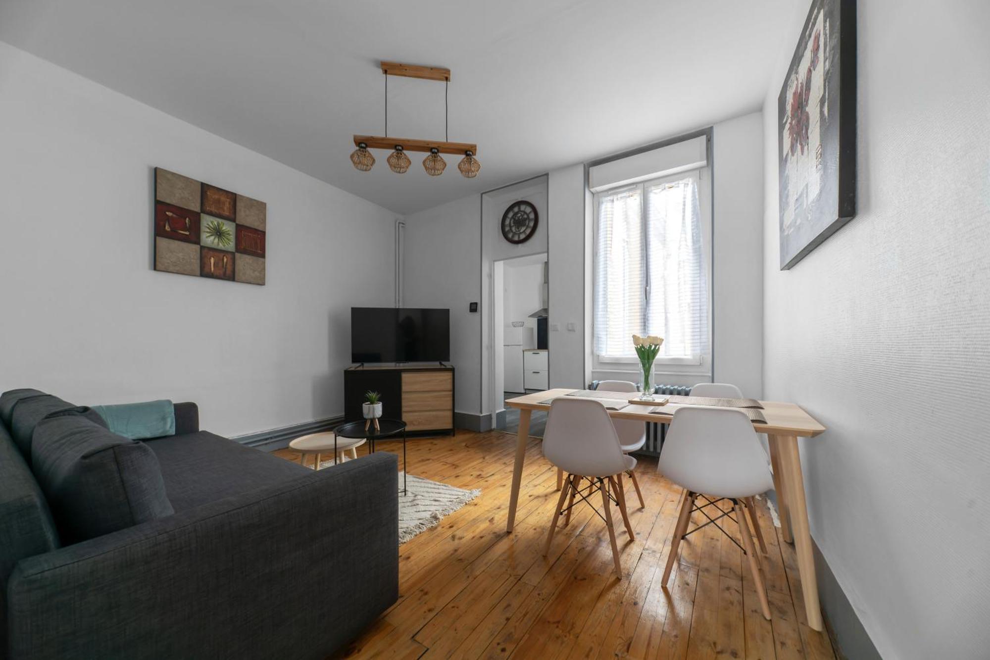 L'Alliotaux - Appartement Calme Et Design - Parking Gratuit Vichy Eksteriør billede